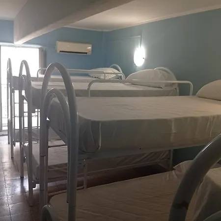Sunset Hostal *